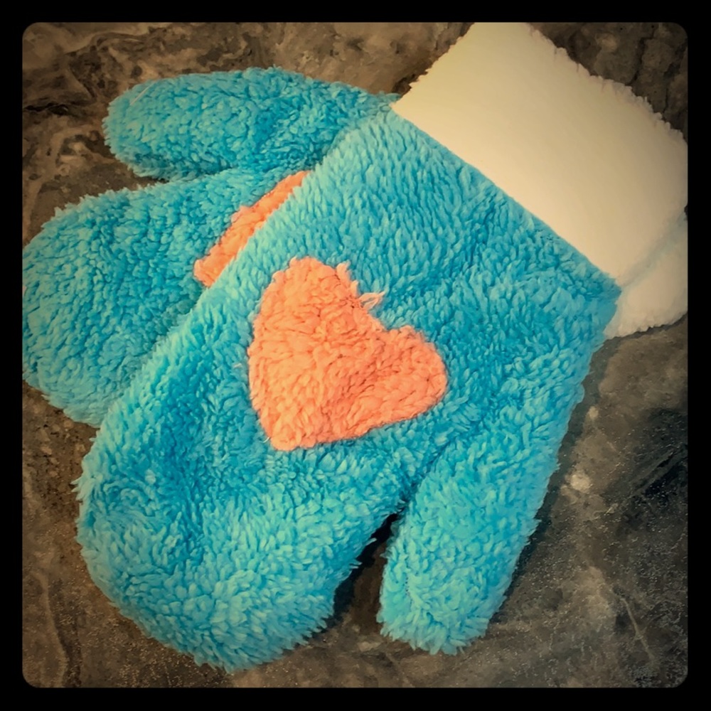 New Super Soft Mittens